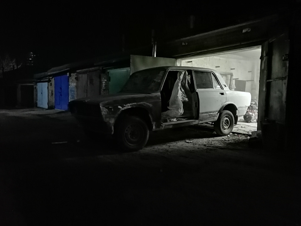 Повернулася назад) 3