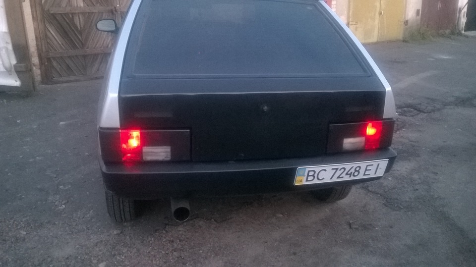 Нехай буде заднє світло!))) 4