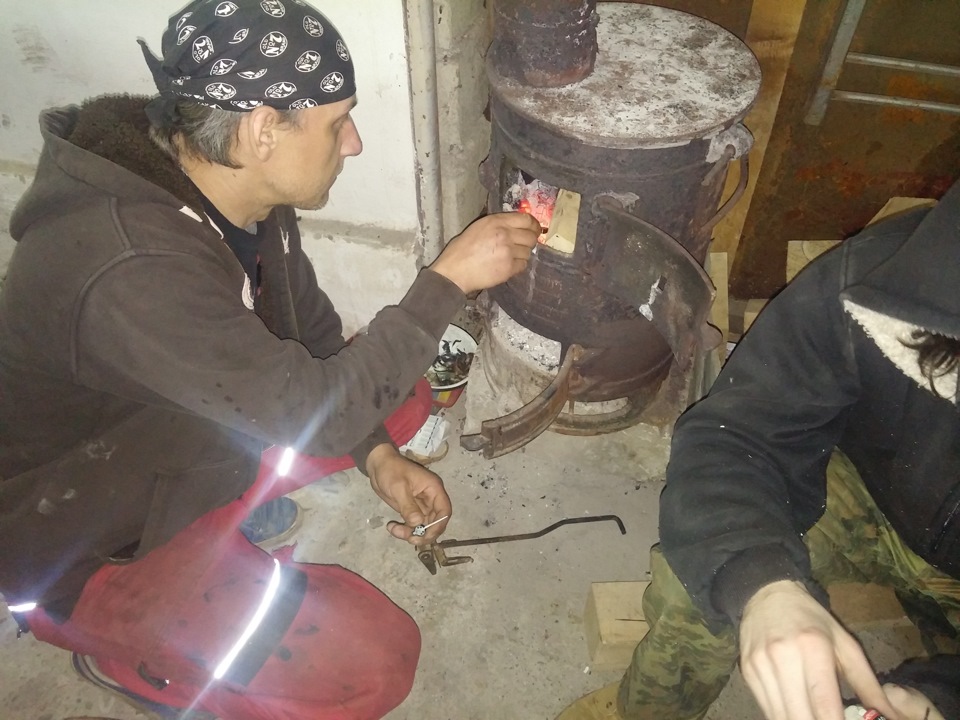 допомог другові, штовхнути не в тхнуте)) 4