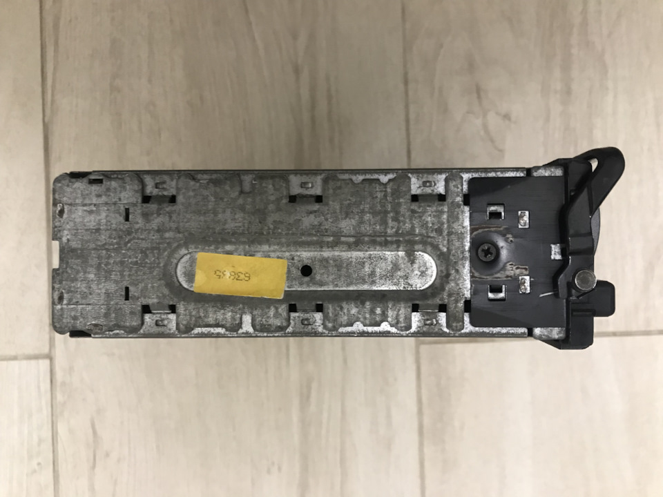 Ділерська магнітола Philips DS 652 4