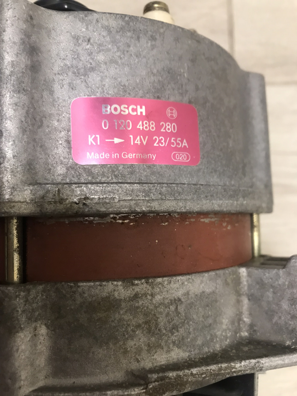 Генератор BOSCH 0 120 488 280 на 2108 3