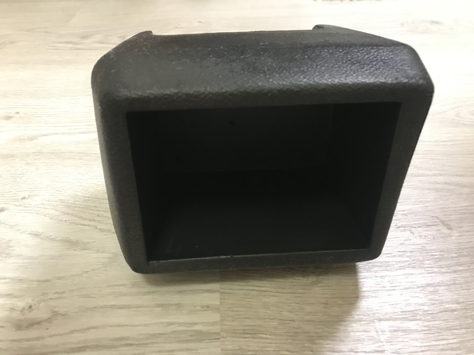 Tape box Lada Samara (дилерський підкасетник) 4