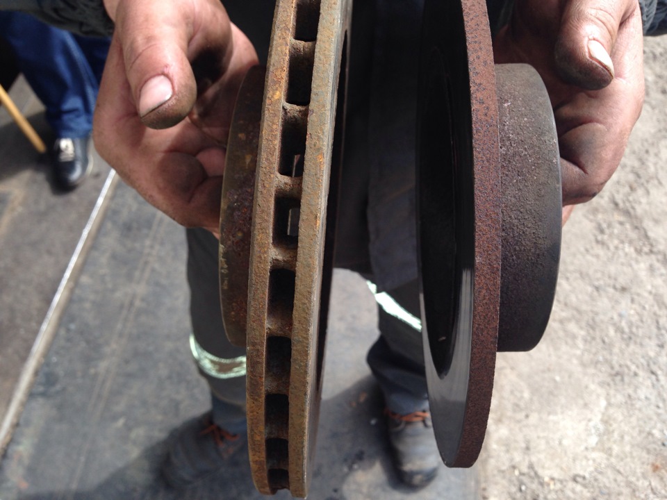 Тормоза аля Brembo (Пріоро гальма:-)) і стабілізатор Пріора 3