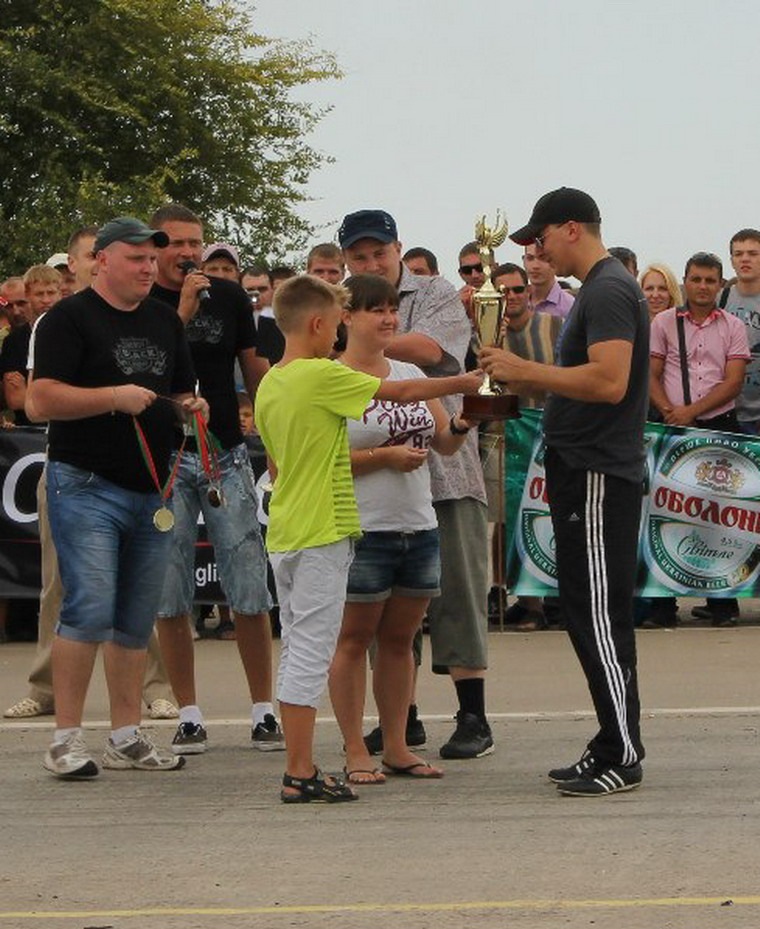 Турбофлай 2013 р. м. Кривий Ріг. 1-е місце у класі стріт 1.6 2