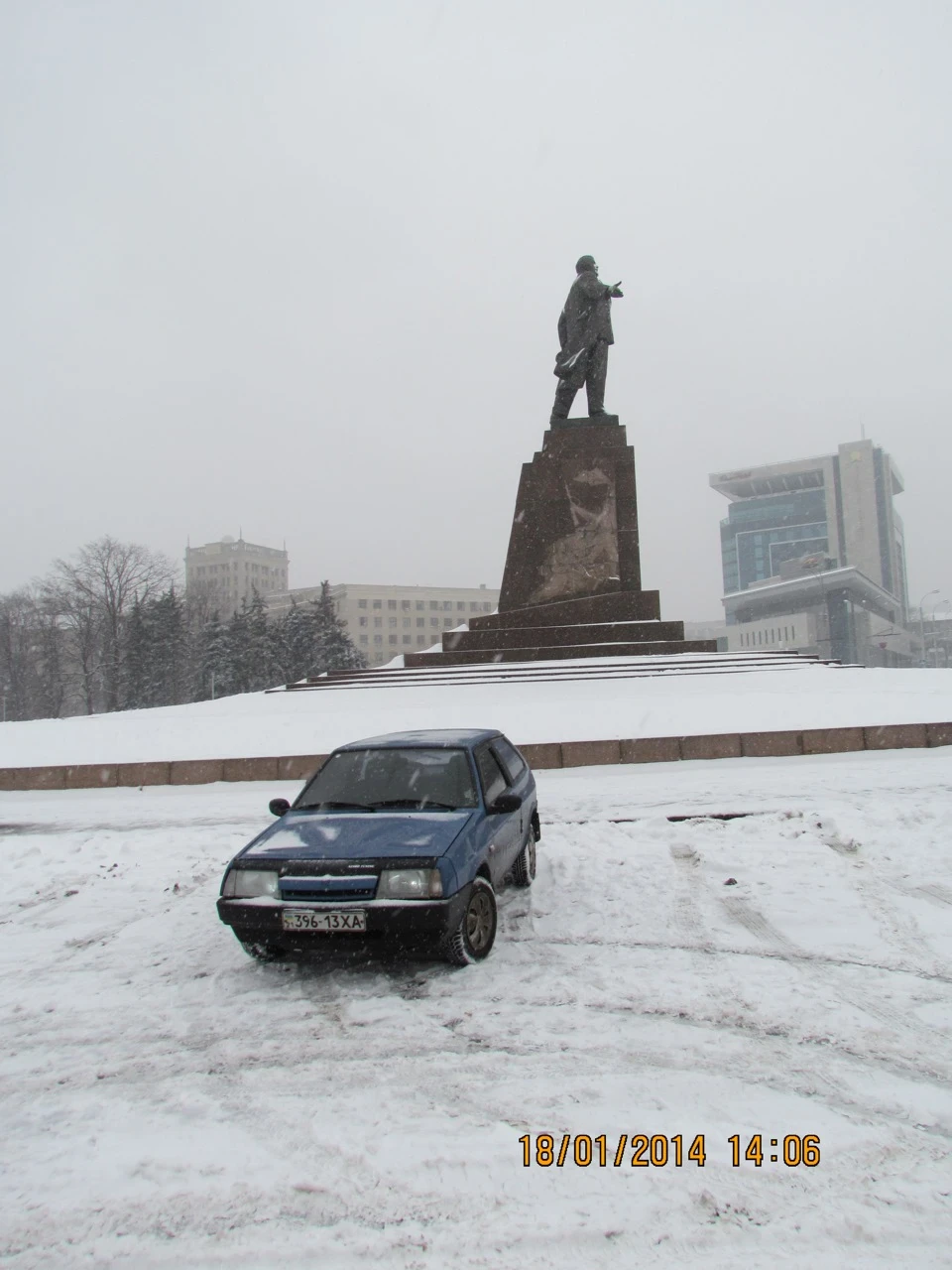 Харків замело.
