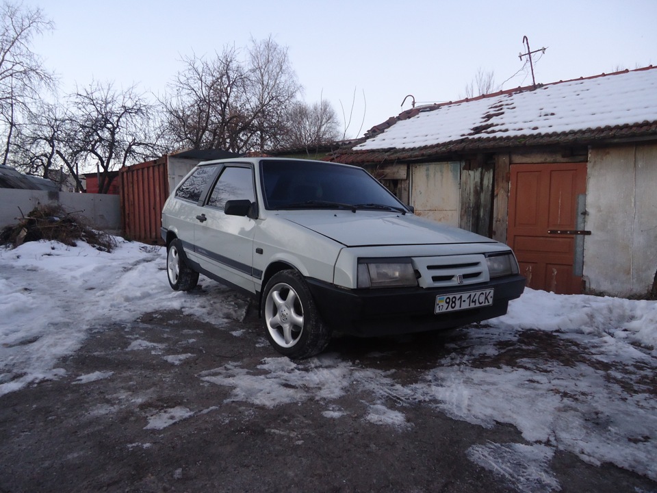 Такий вид має авто після встановлення дисків)))) Ніштяк))))) 1