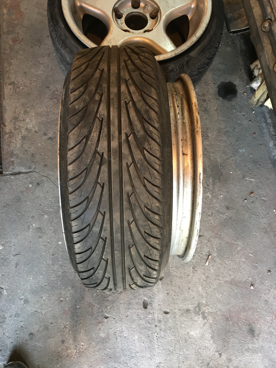 Nankang 165 45 r16 на 9j 2