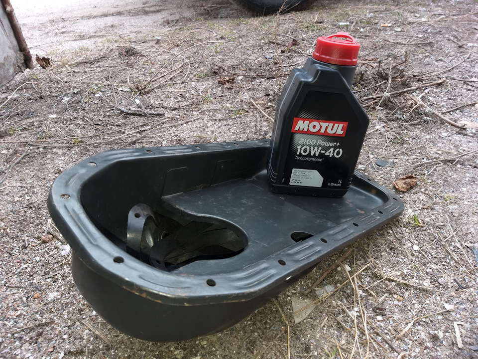 19) Новий картер (піддон), і motul 2100 на доливку 1