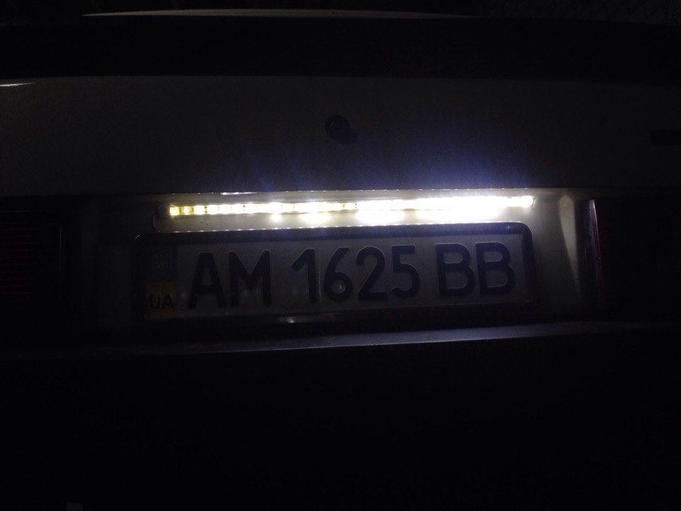 LED Підсвічування заднього номера 1