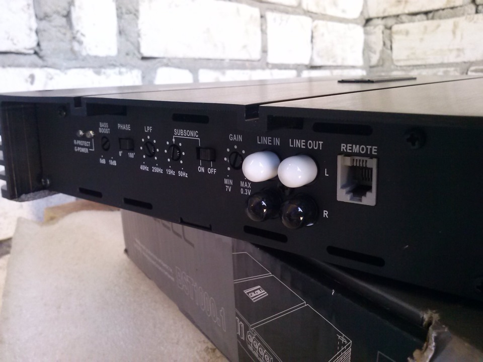 CALCELL BST 1000.1 та Alpine CDA-9884R 3