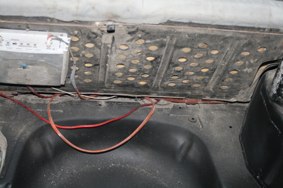 Заварили дірки 4