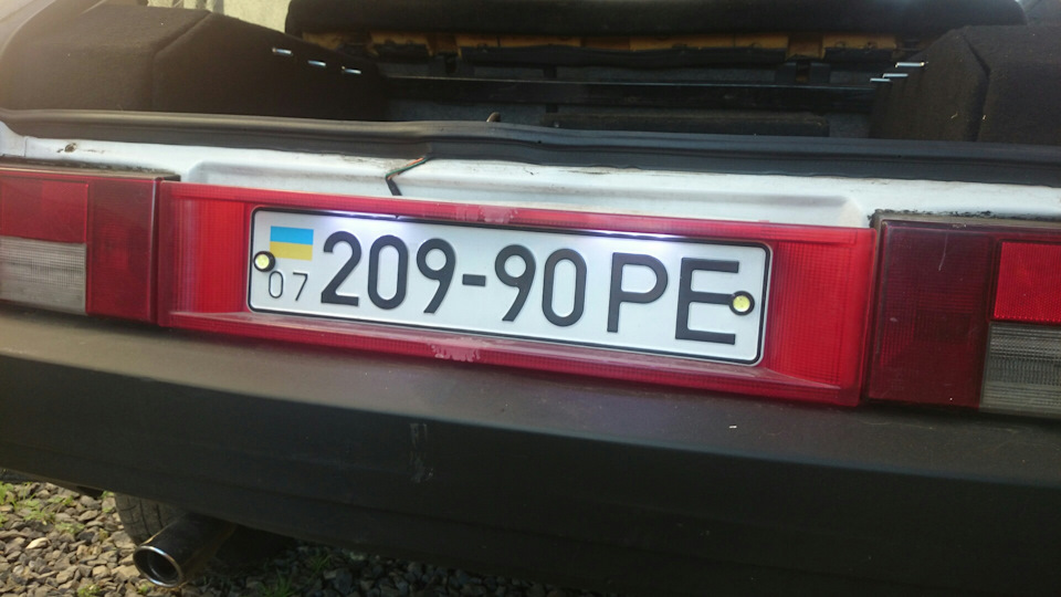 Дилерська рамка для номера (бленда) ваз-2108-099 4