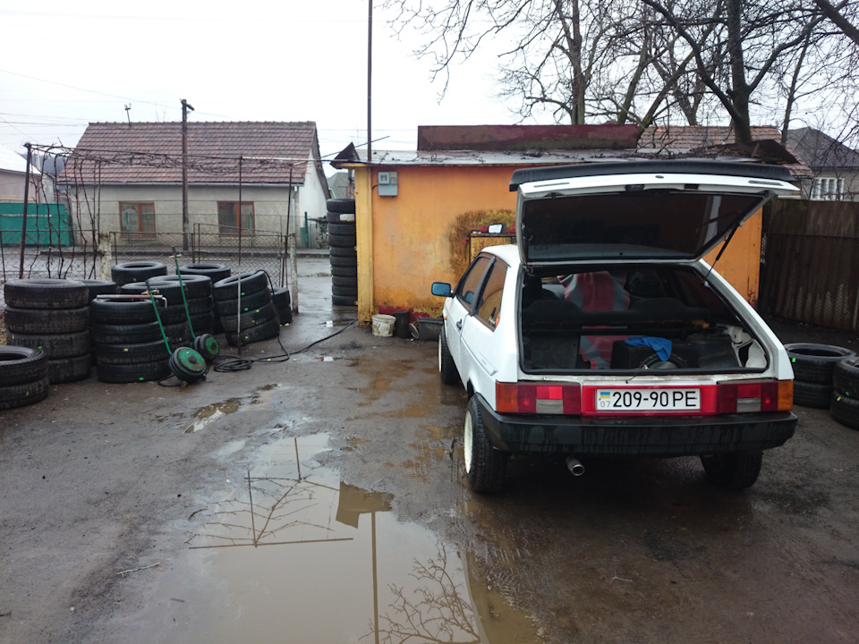 шиномонтаж… барум 175х65 r14 на AlfaRomeo Speedline 4