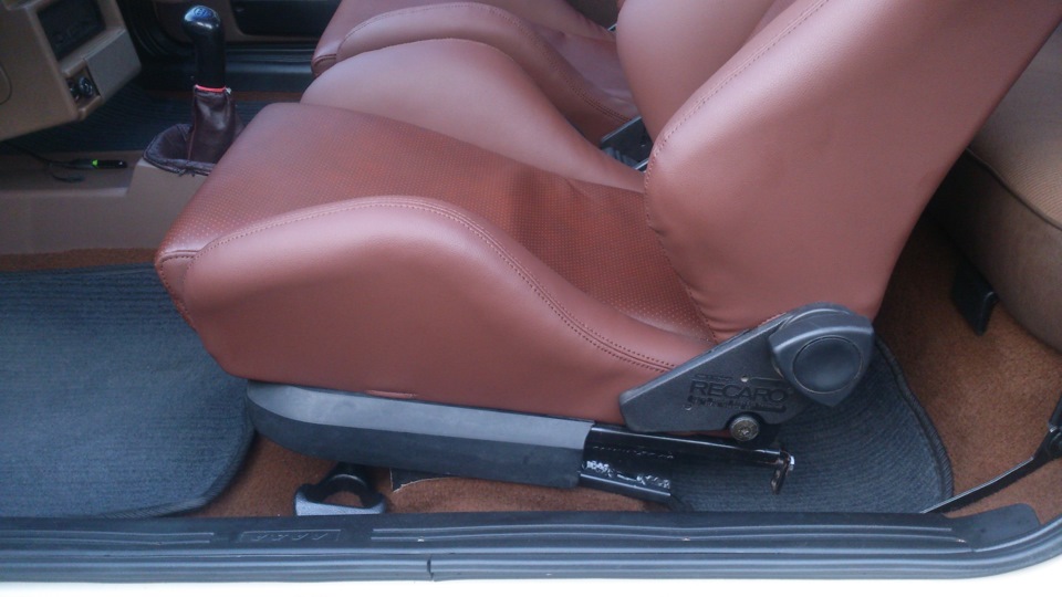 Салон у зборі. RECARO SR3 / ВАЗ — ЛАДА 2108 СУПУТНИК 1300 5
