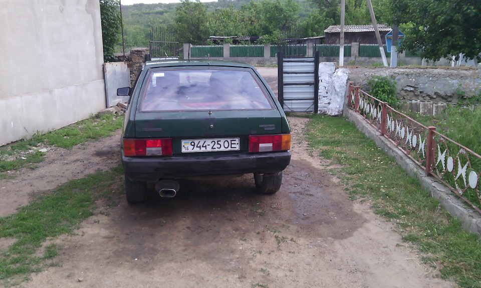 Ліхтарі, поличка, динаміки) 1