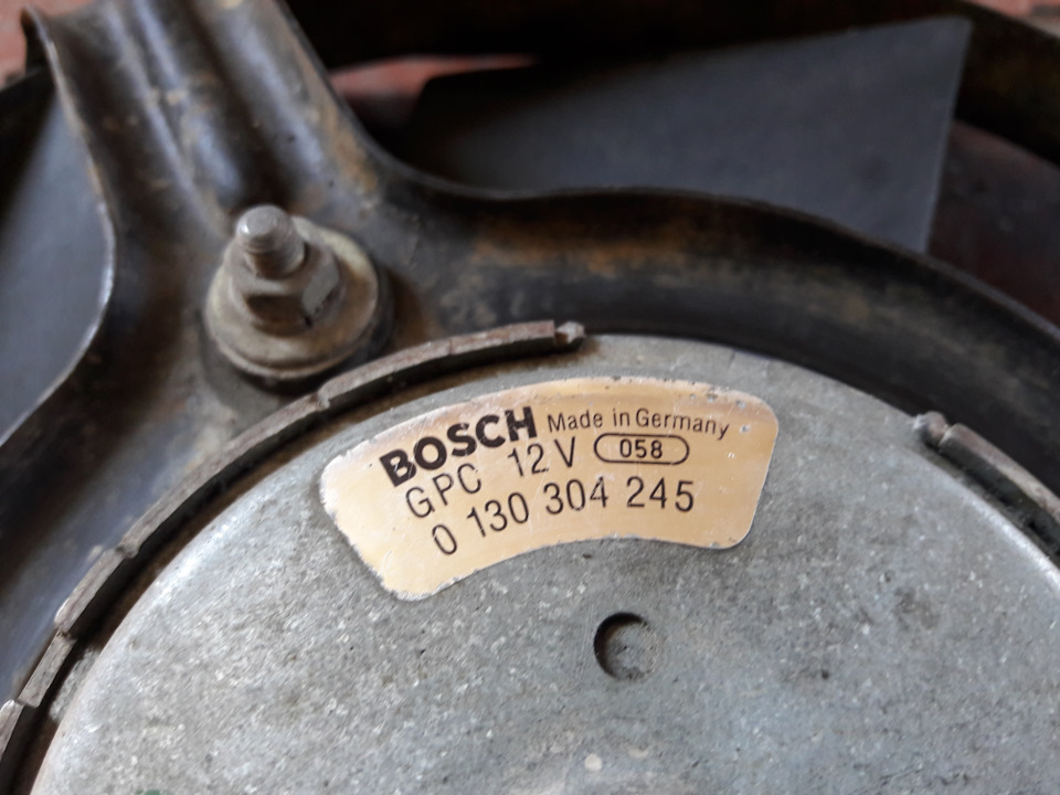 Вентилятор охолодження BOSCH 6 лопатей 2