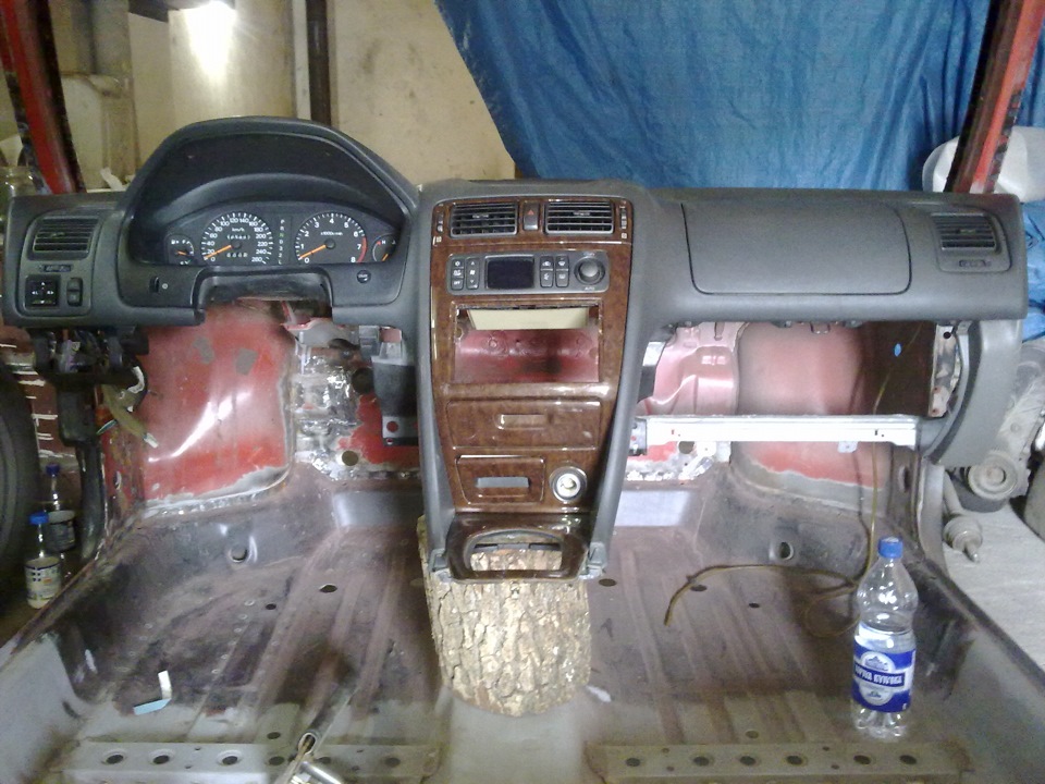 Торпеда Mitsubishi Galant VIII 2000р. 2