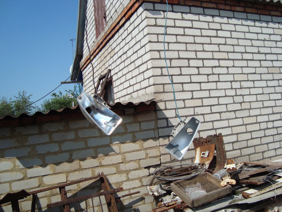 Фарбування передніх фар зсередини. 5