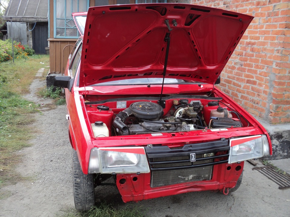 Упор капота газовий 2