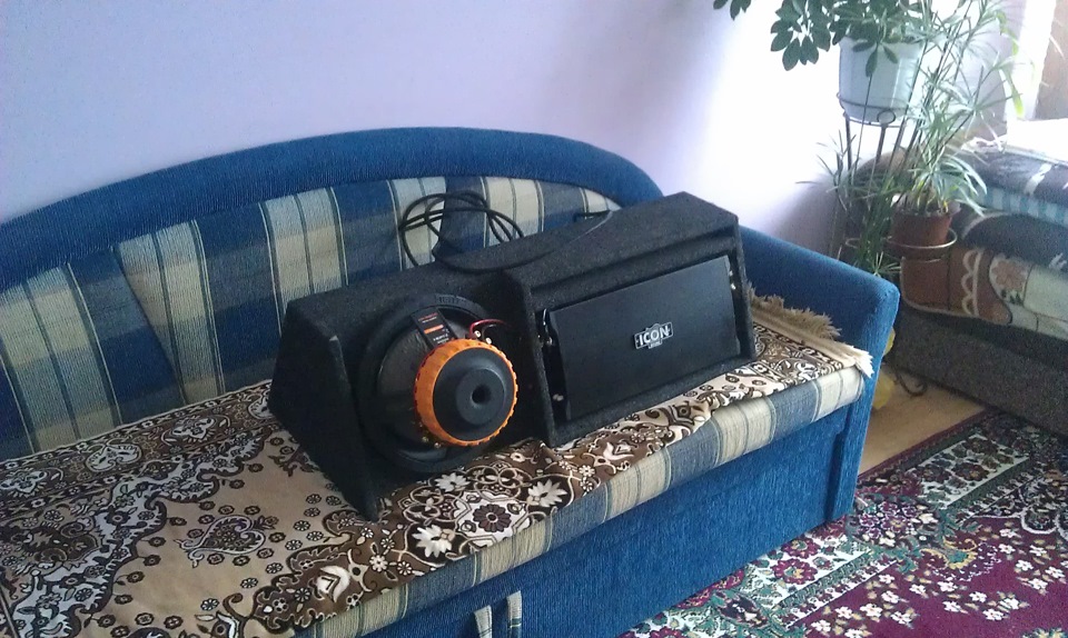 HERTZ HX 300D та ICON APR-D550 2