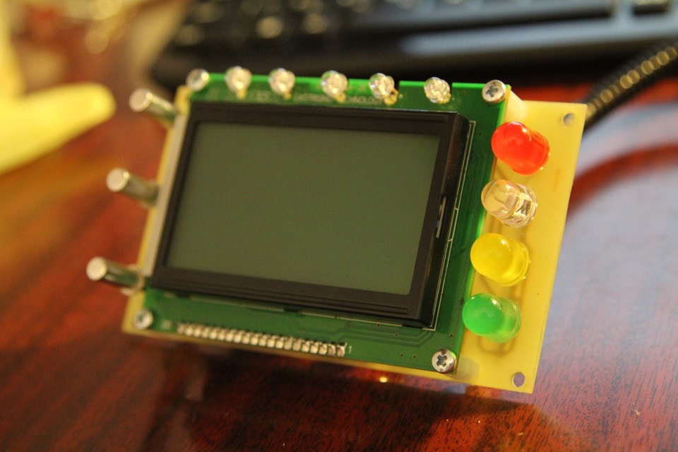 Нова саморобна приладка - LCD Dashboard 1
