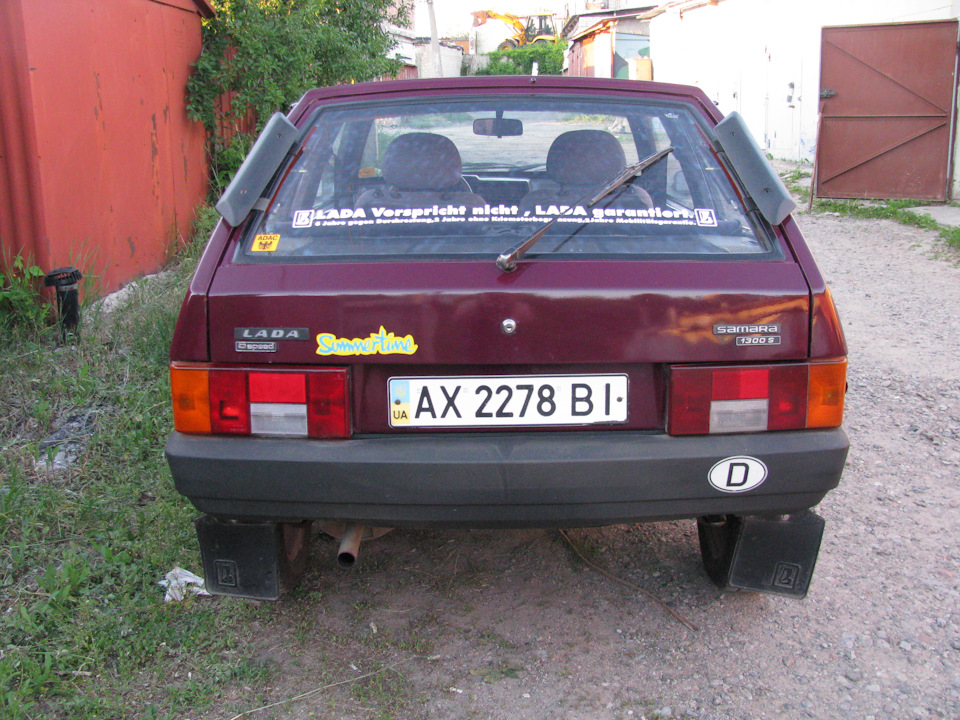 Ще більше Deutsche. Наклейки ADAC та LADA garantiert. 1