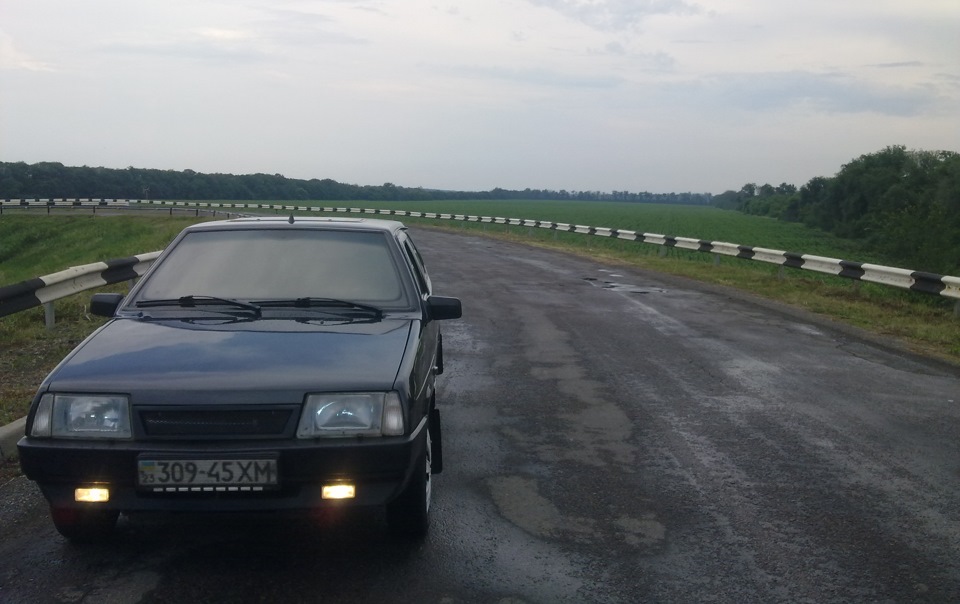 Літо. Дощ. Шосе. 3