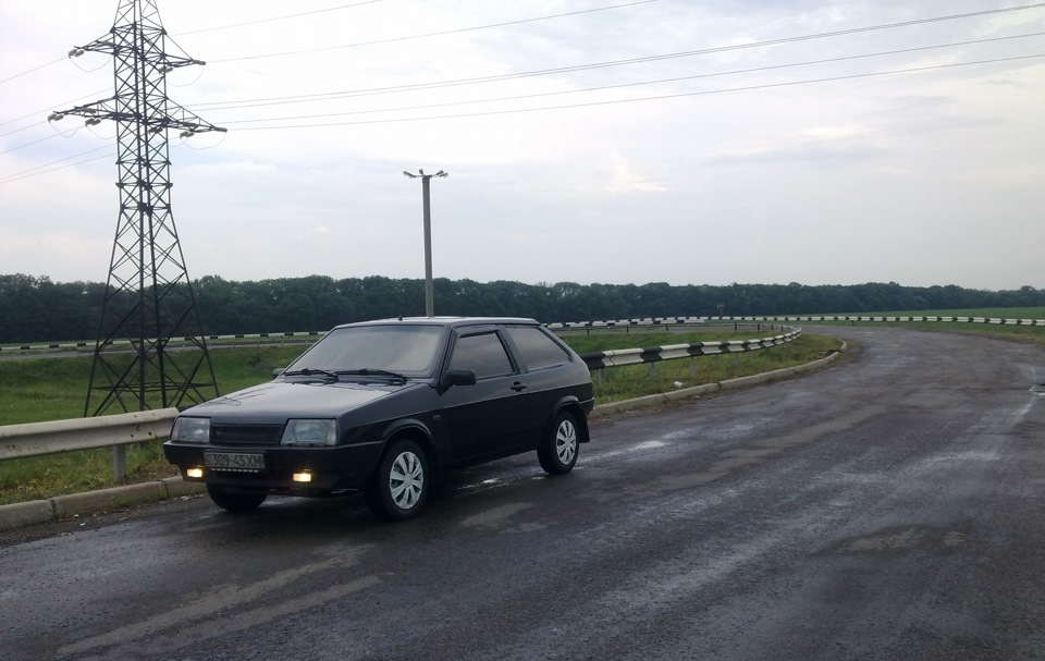 Літо. Дощ. Шосе. 1