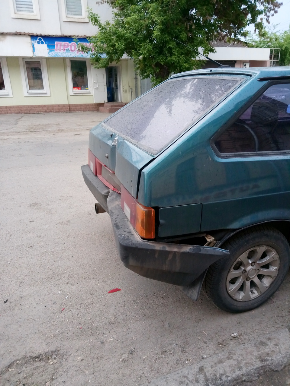 З неопублікованого минулого. Ч1.Давня історія про один стовп на парковці 1