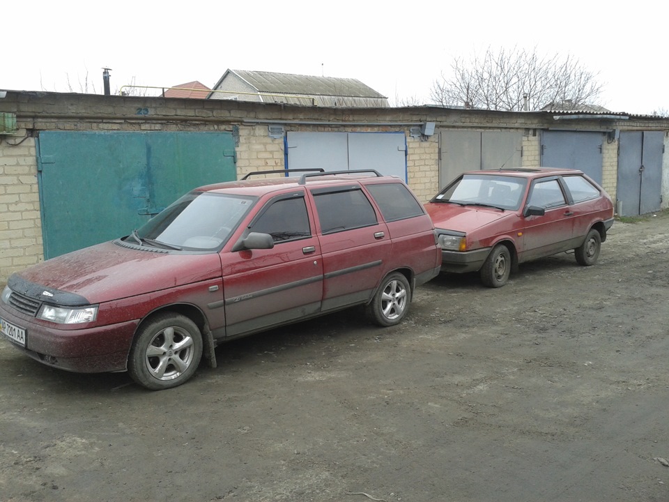 Две подруги)) 2