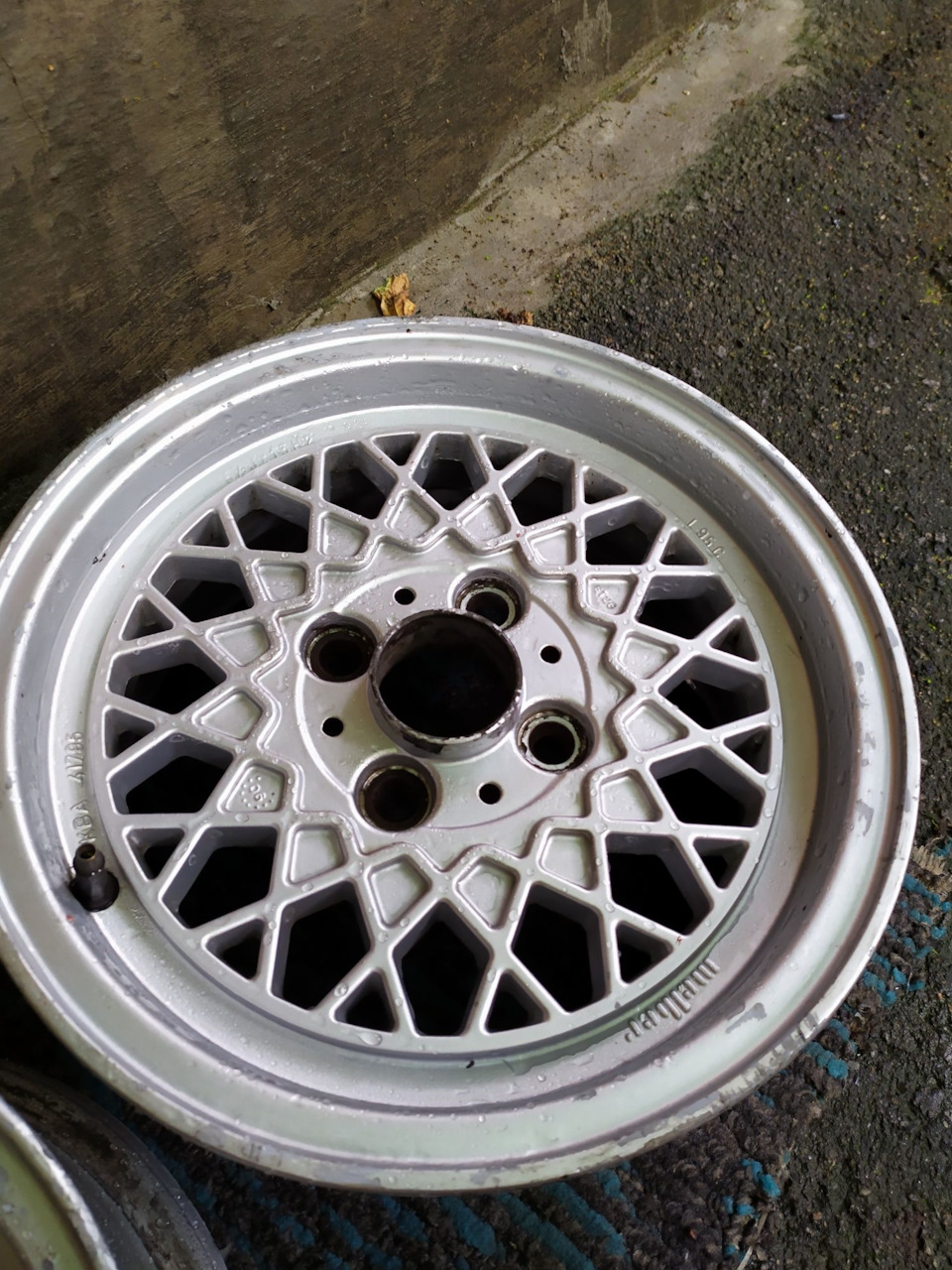 Продам диски melber r13 1