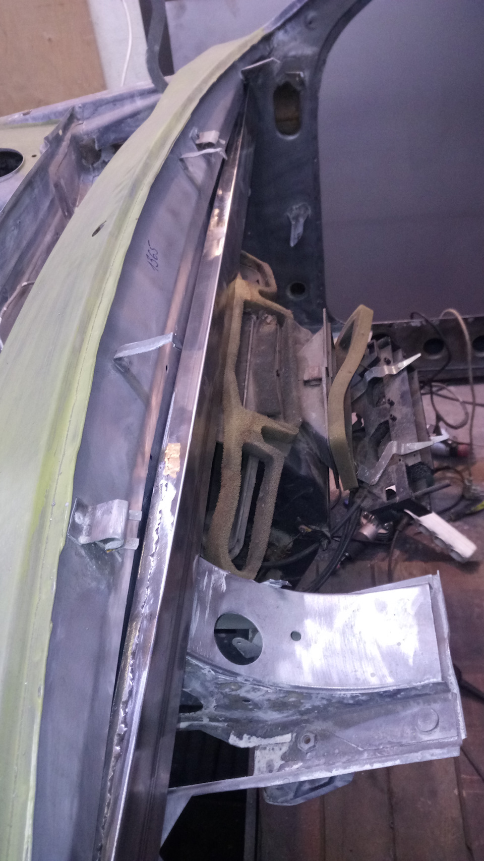 Підготовка днища до зварювання 2
