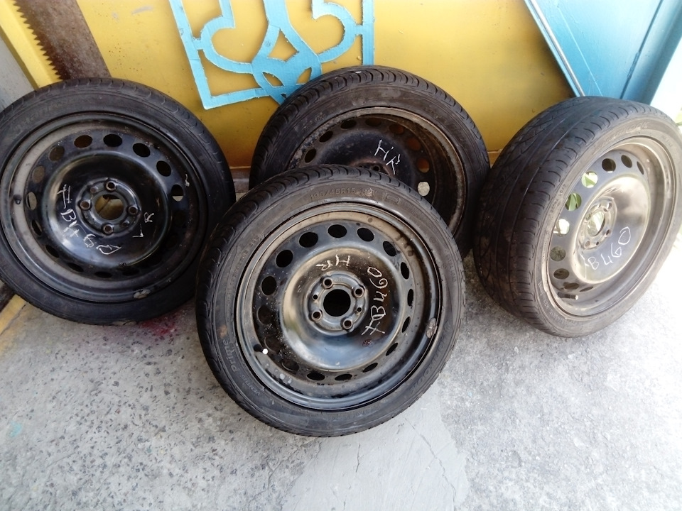 Диски r15 з гумою 195/45 1