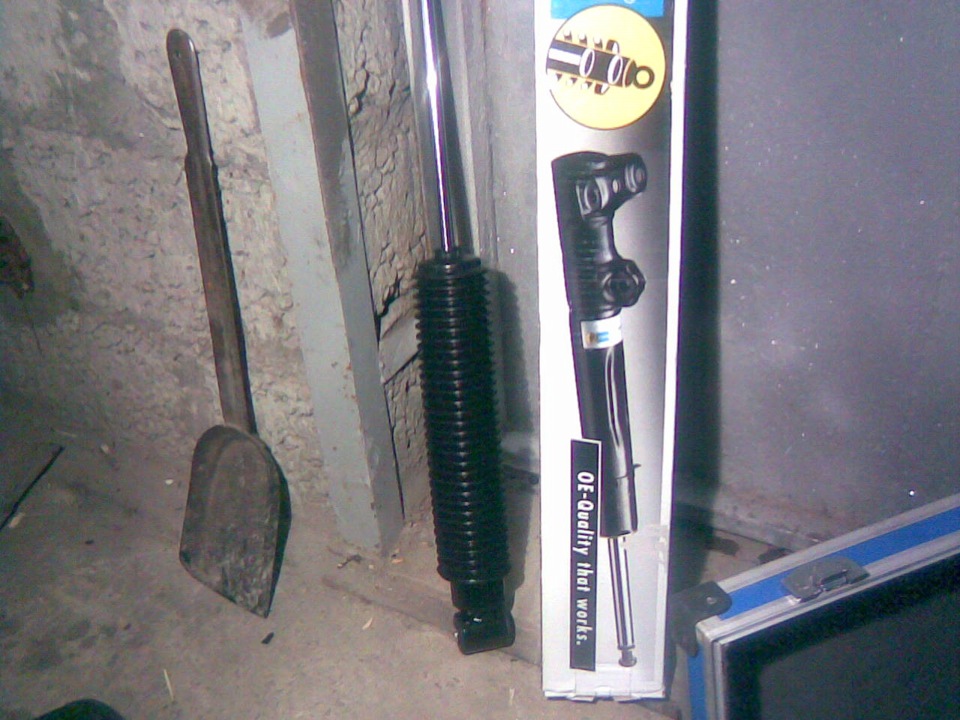Заміна стійок або соло для Bilstein B4. 4