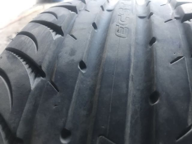 Продам гуму 215/40/16. 4500 гр 4