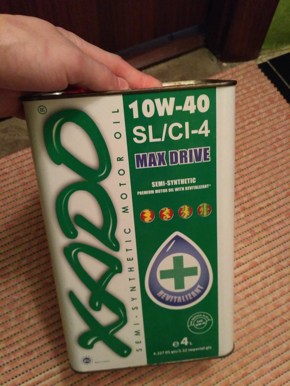Нове масло Xado atomic 10w40 3