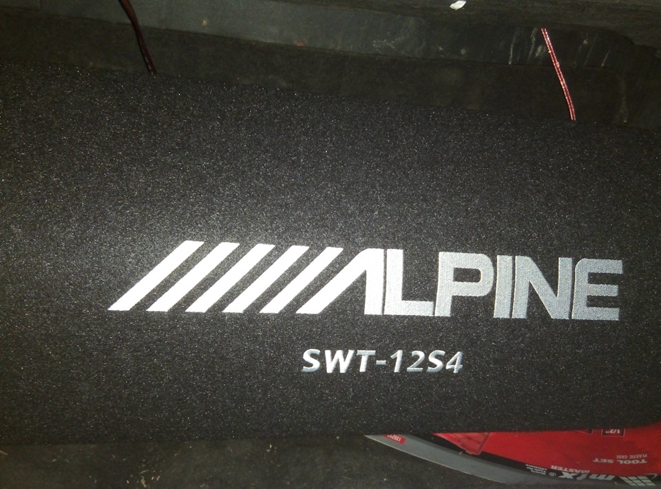 Саб Alpine і підсилювач blaupunkt 4