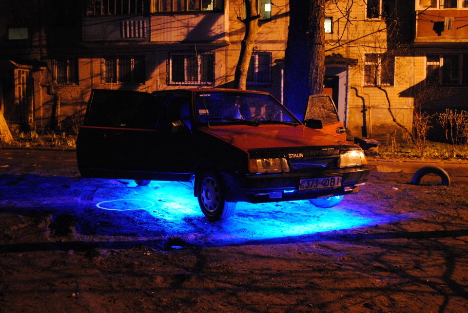 Світлодіодне підсвічування днища Ваз 2108 3