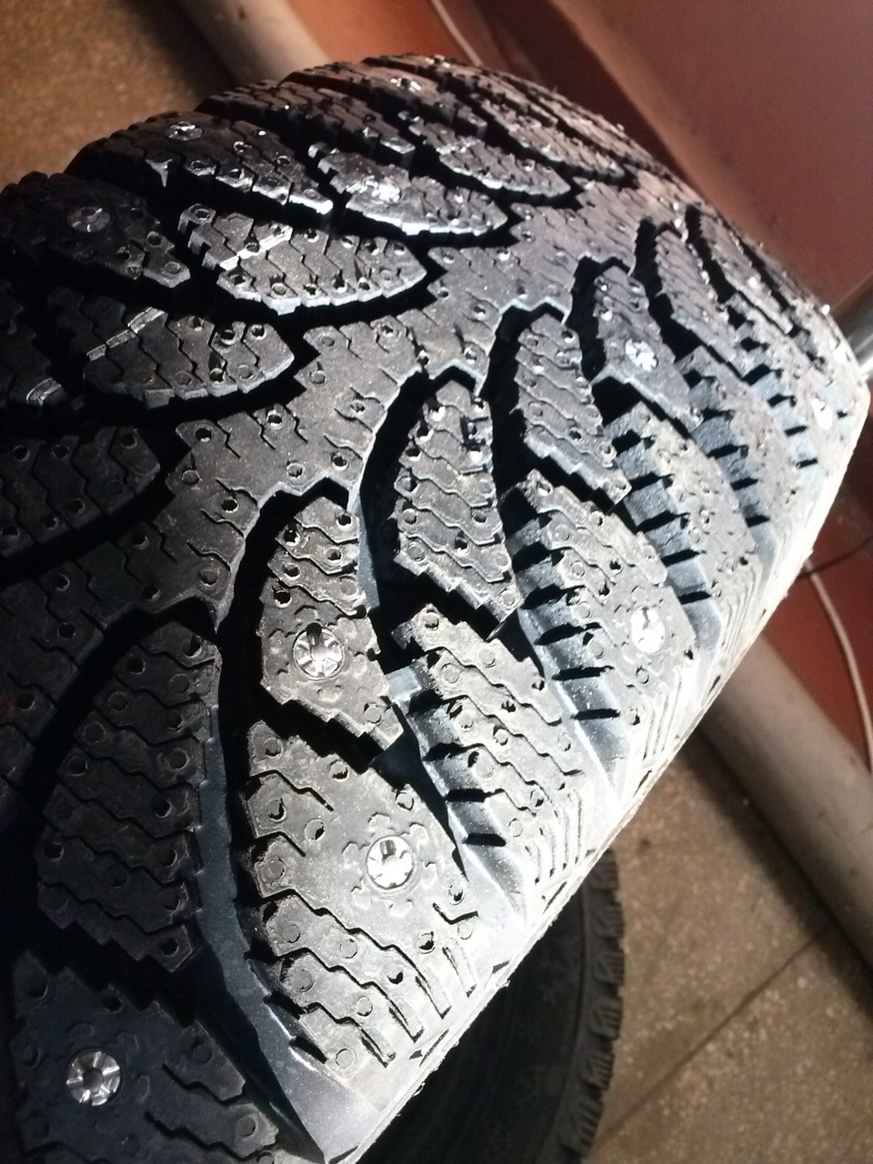 Зимова гума CORDIANT Sno-Max PW-401(шип) 2