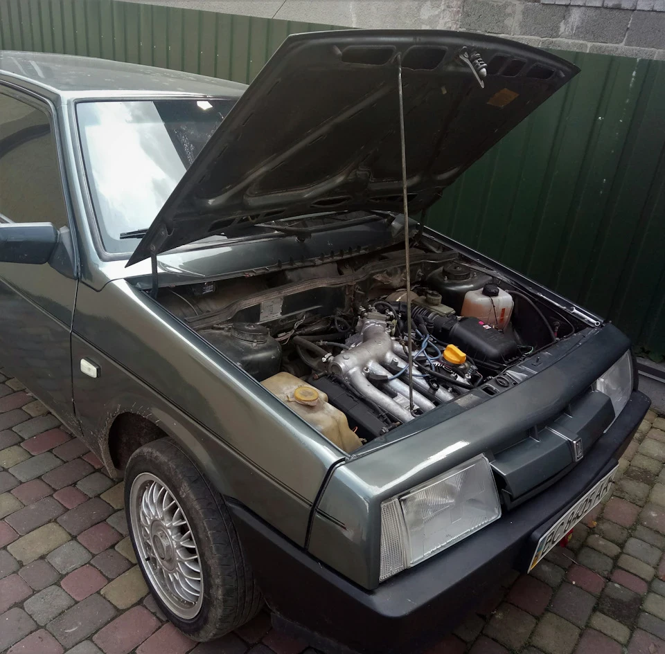 16 valves inside