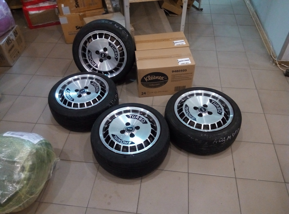 Ronal Turbo r15 4*100, кінець сезону 1