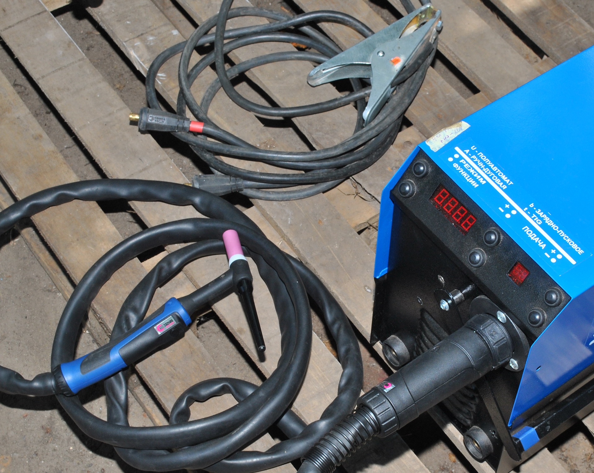 Встановлення ламбодверей 4
