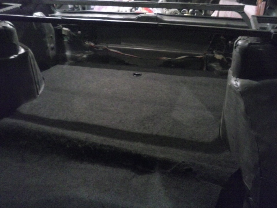 Багажний відсік 4