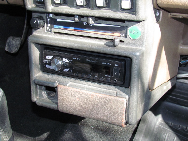 Pioneer Mvh-1400ub або як потрібно тримати язик за зубами 1