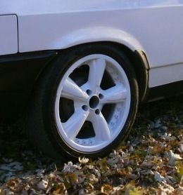 ПРОДАЮТСЯ диски AEZ r 16 3