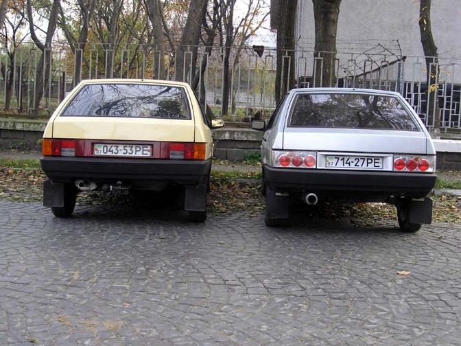 Жовта та срібляста 2