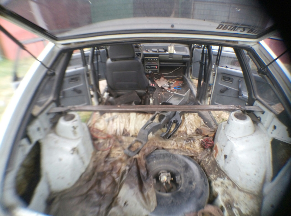 Розбірка авто 4
