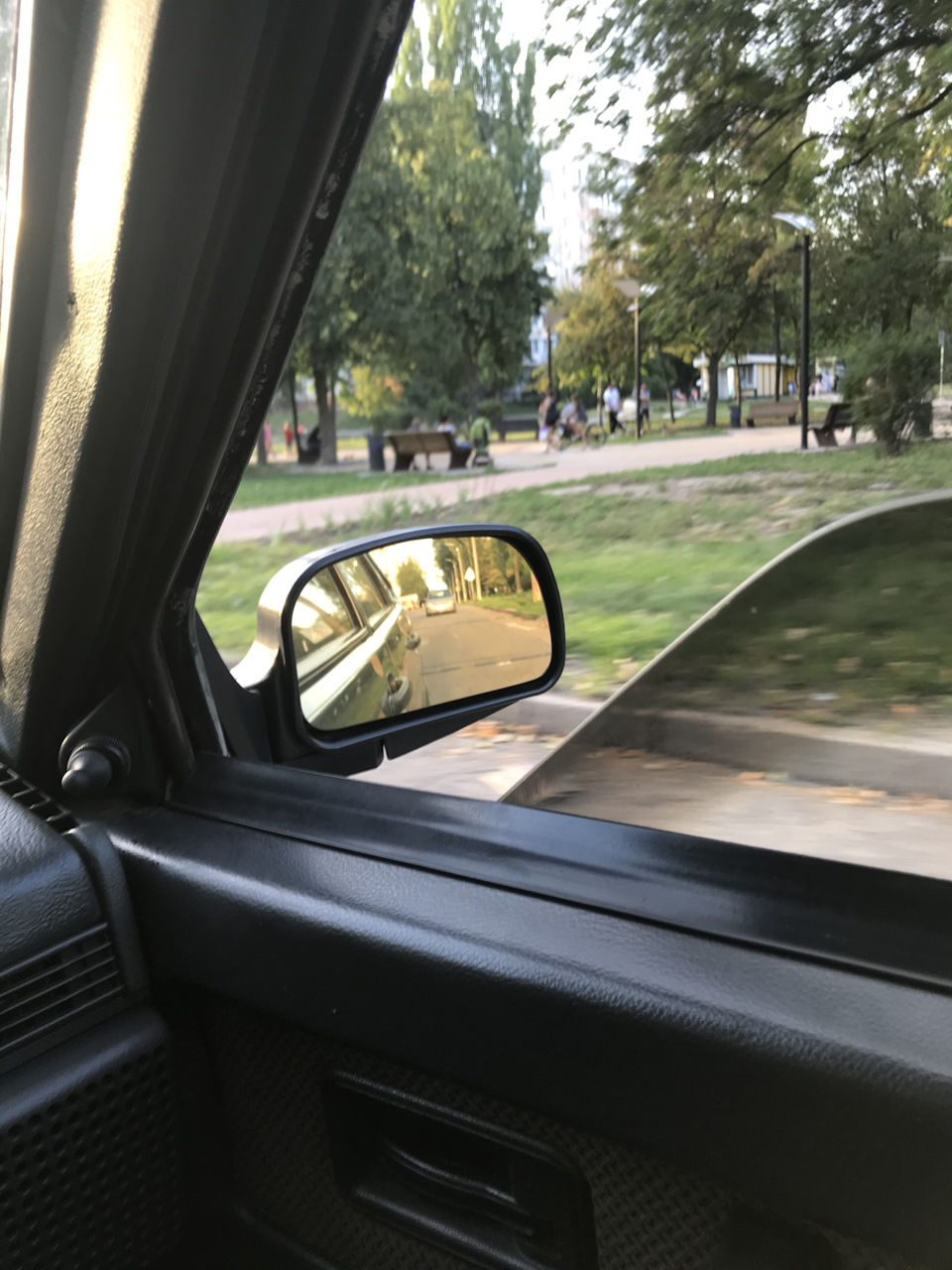 Дзеркала Політех 3