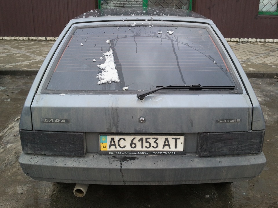 Задній двірник 4