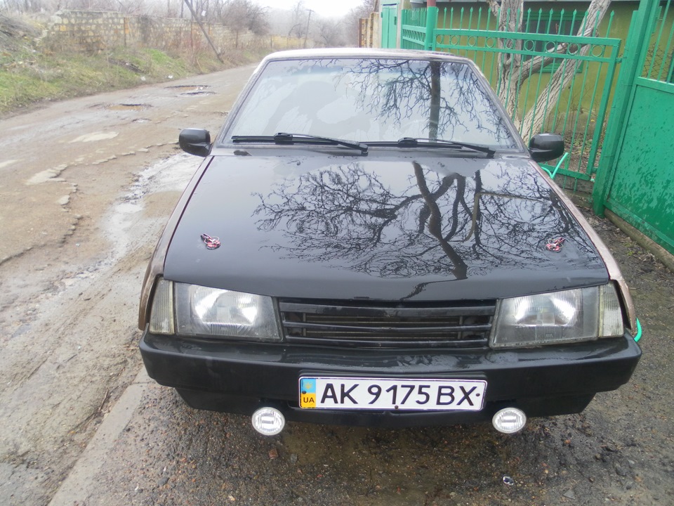 Капот ББ) 1